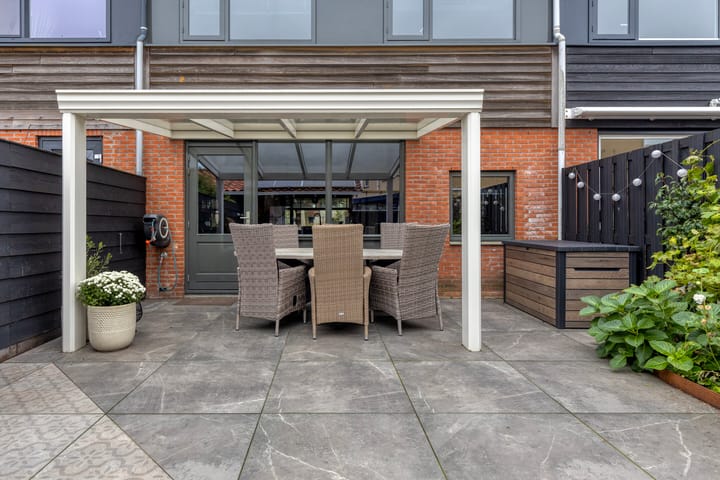 Foto 29 van Burgplantsoen 50