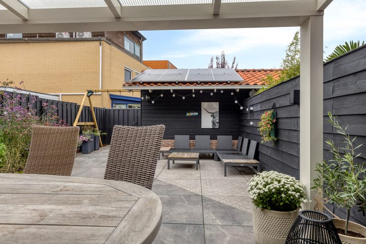 Foto 30 van Burgplantsoen 50