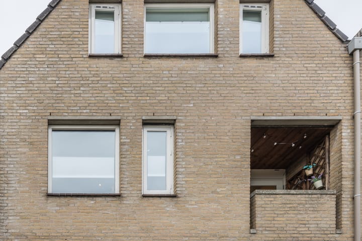 Foto 6 van Steenakkerplein 17