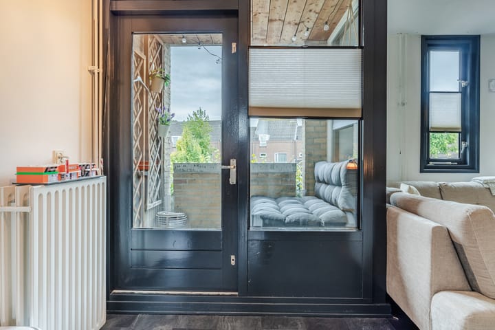 Foto 13 van Steenakkerplein 17