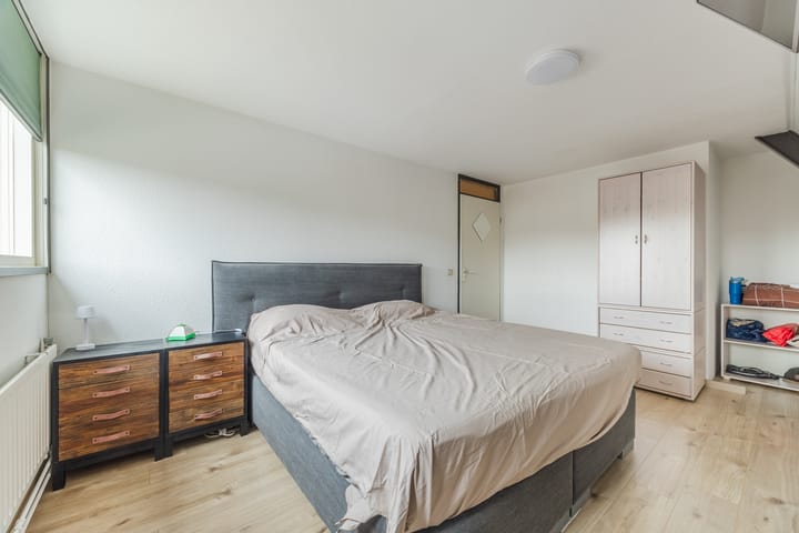 Foto 23 van Steenakkerplein 17