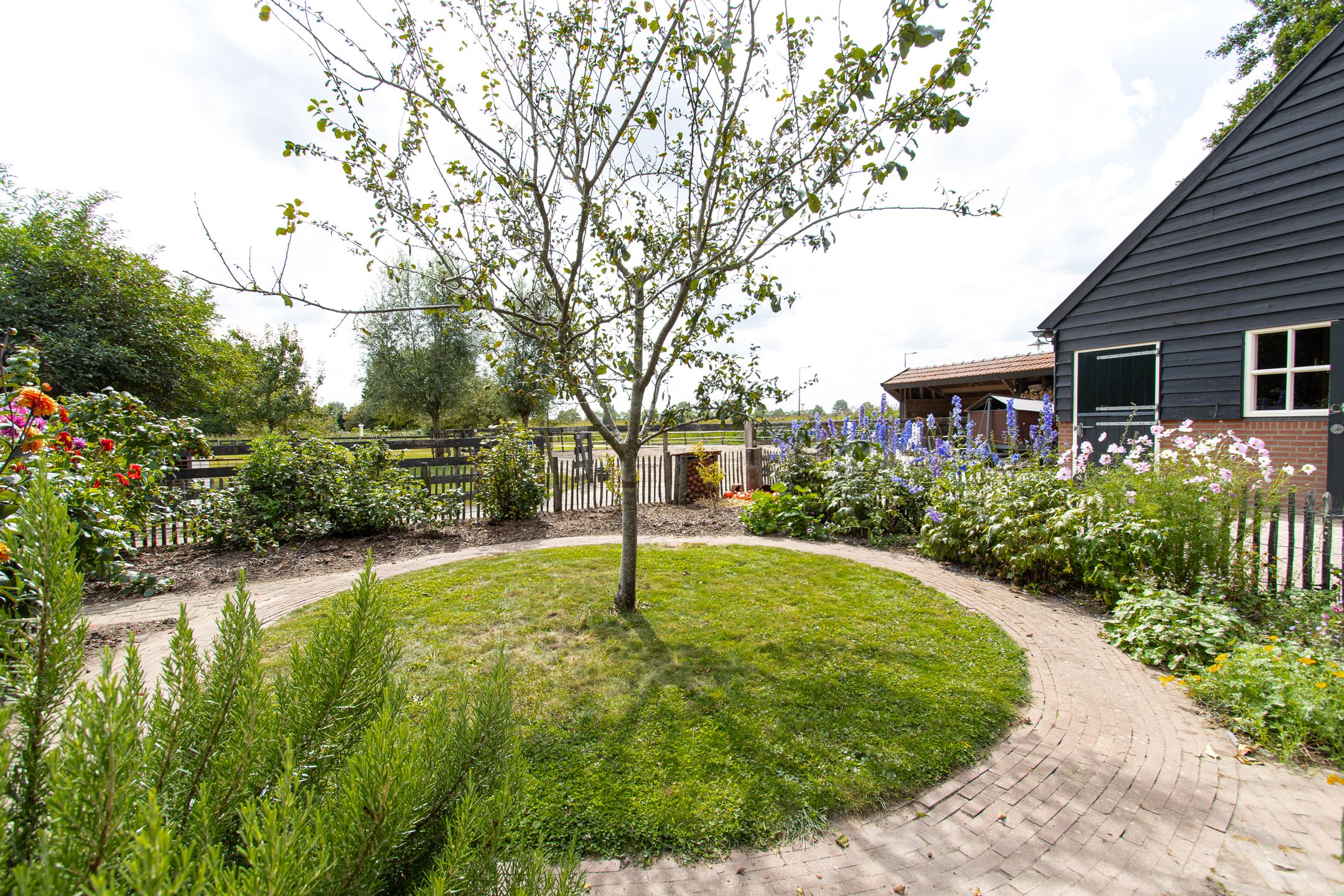 Foto 45 van Gansoyen 49