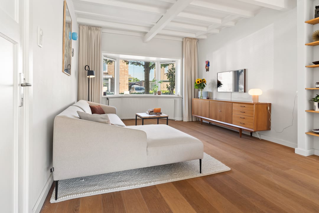 Photo 11 of Julianaweg 42