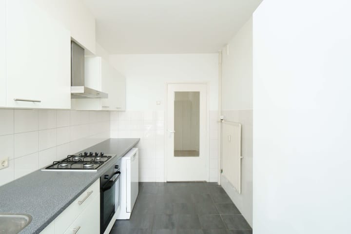 Photo 20 of Landréstraat 1057