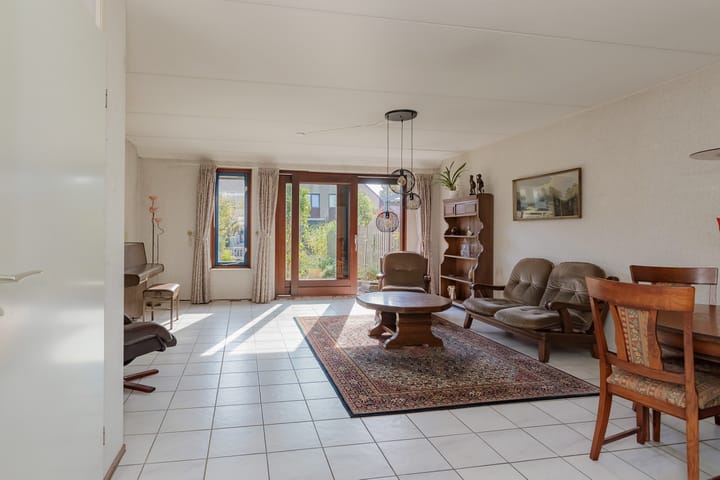 Foto 10 van Grote Boterbloem 65