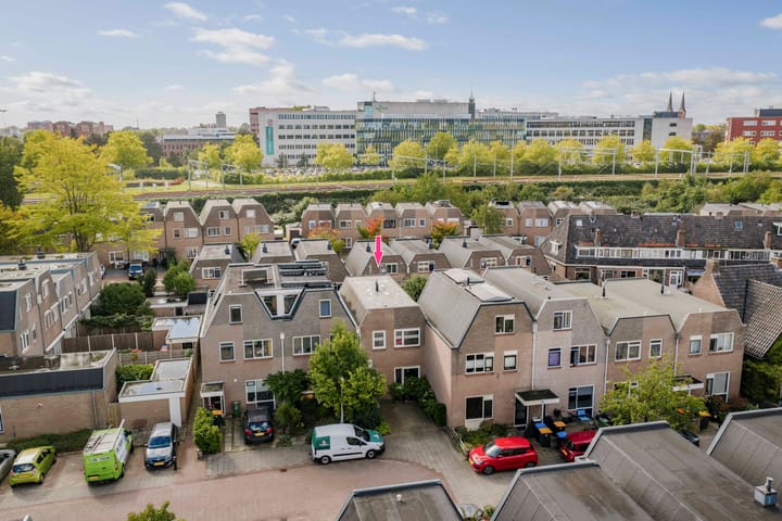 Foto 14 van Loomanstraat 22