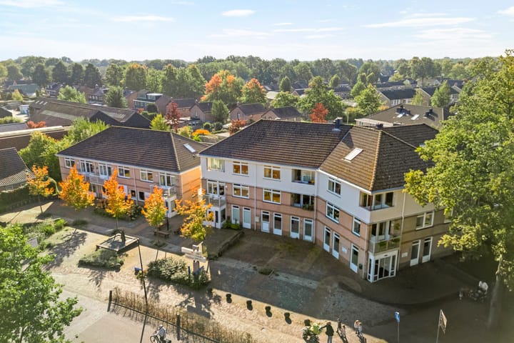 Photo 10 of Lesturgeonplein 26