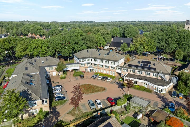 Photo 14 of Lesturgeonplein 26