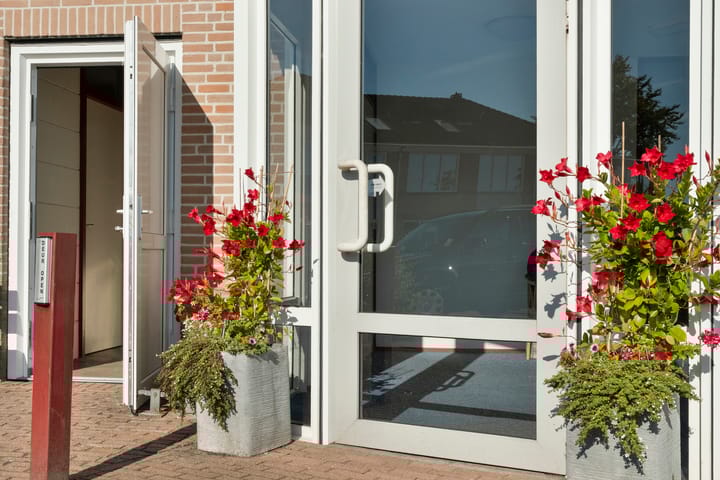 Photo 18 of Lesturgeonplein 26