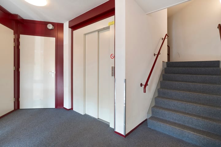 Photo 22 of Lesturgeonplein 26