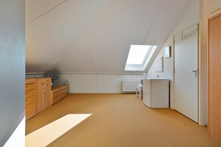 Photo 42 of Lesturgeonplein 26