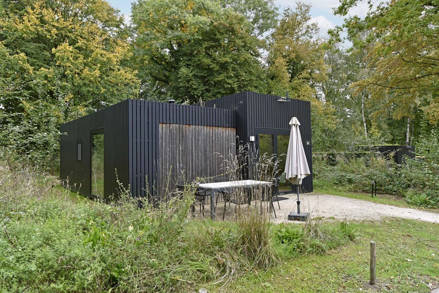 Photo 4 of Euverem 52-52