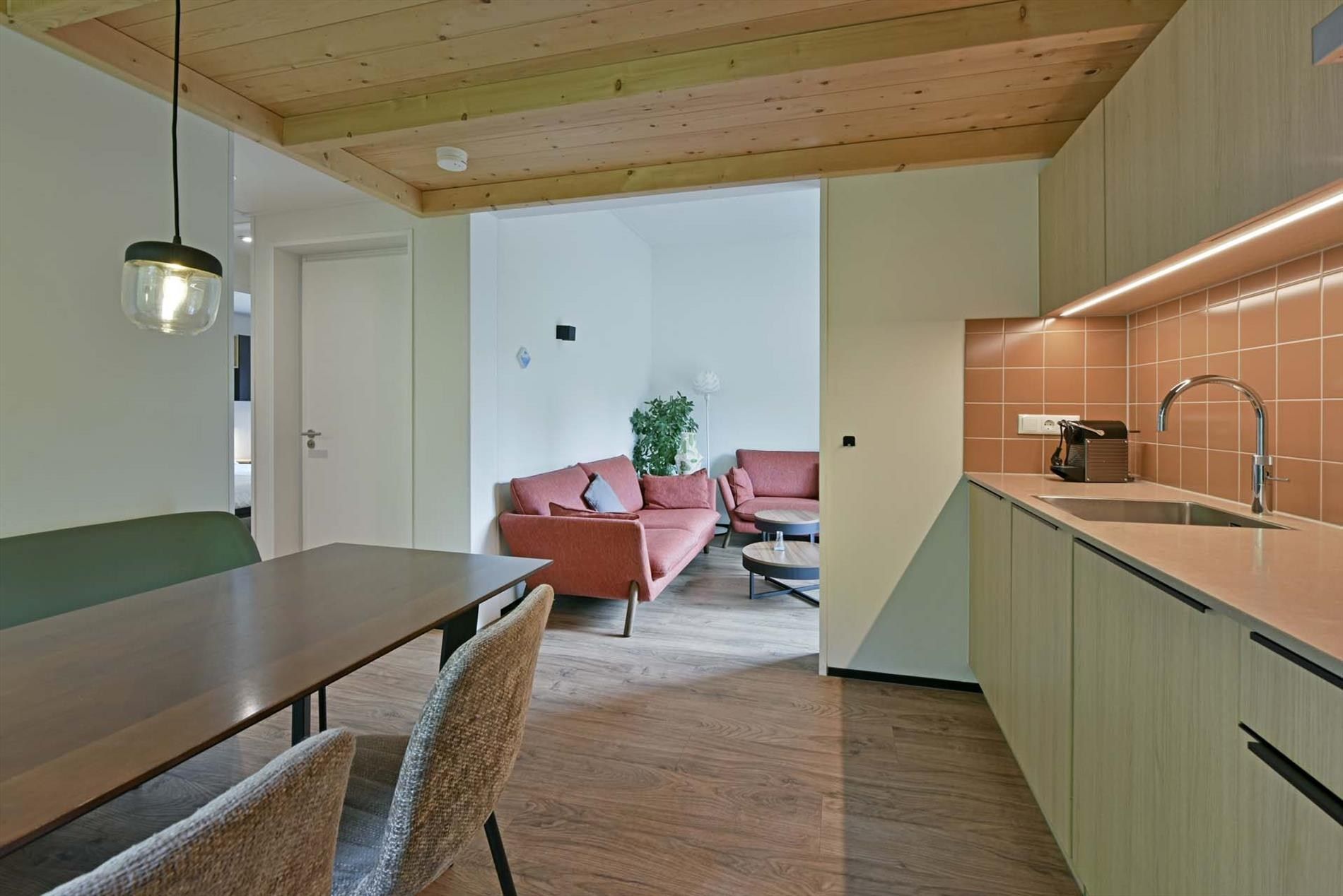 Photo 9 of Euverem 52-52