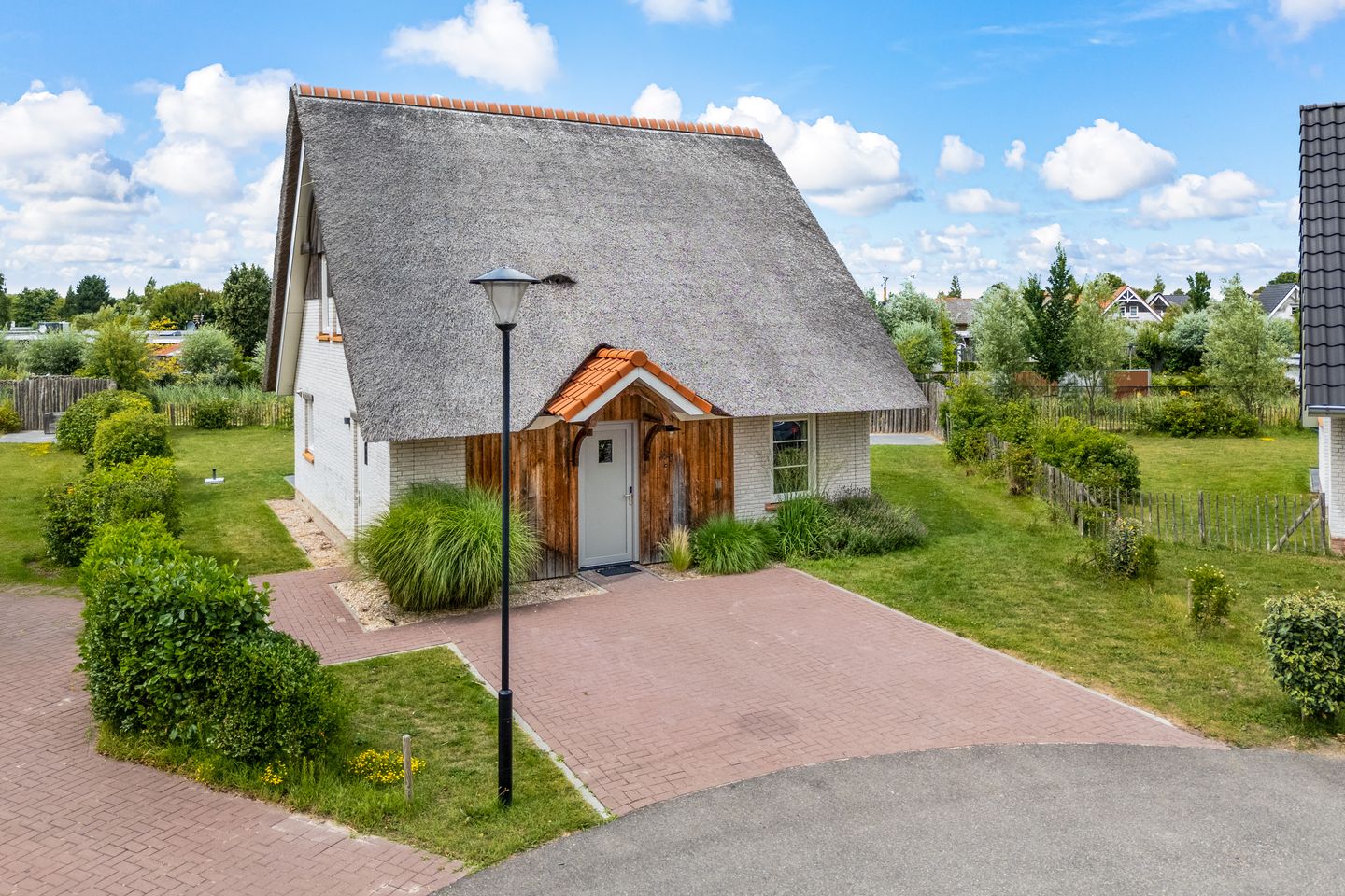 Photo 1 of Zeedijk 24-353