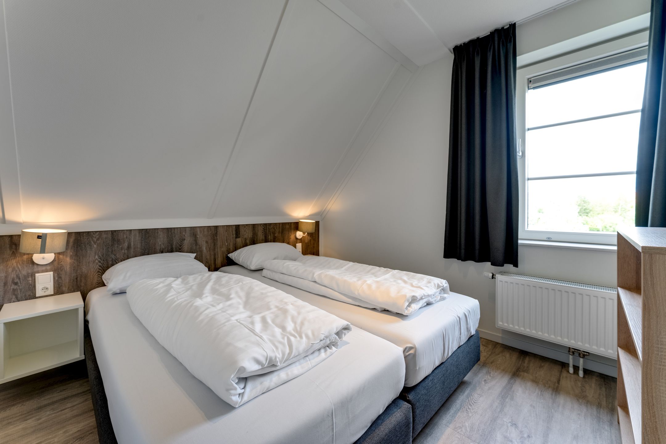 Photo 24 of Zeedijk 24-353