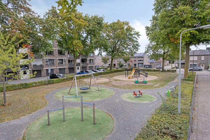 Foto 7 van Burgemeester Ploegmakerslaan 99