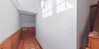 View 360° photos