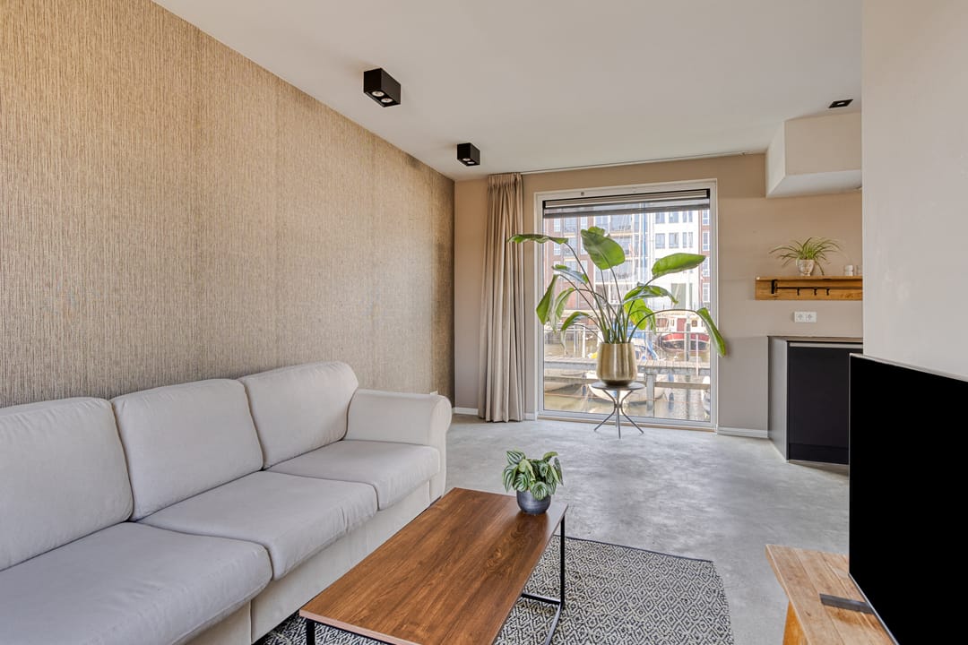 Photo 8 of Zuiderzeekade 7