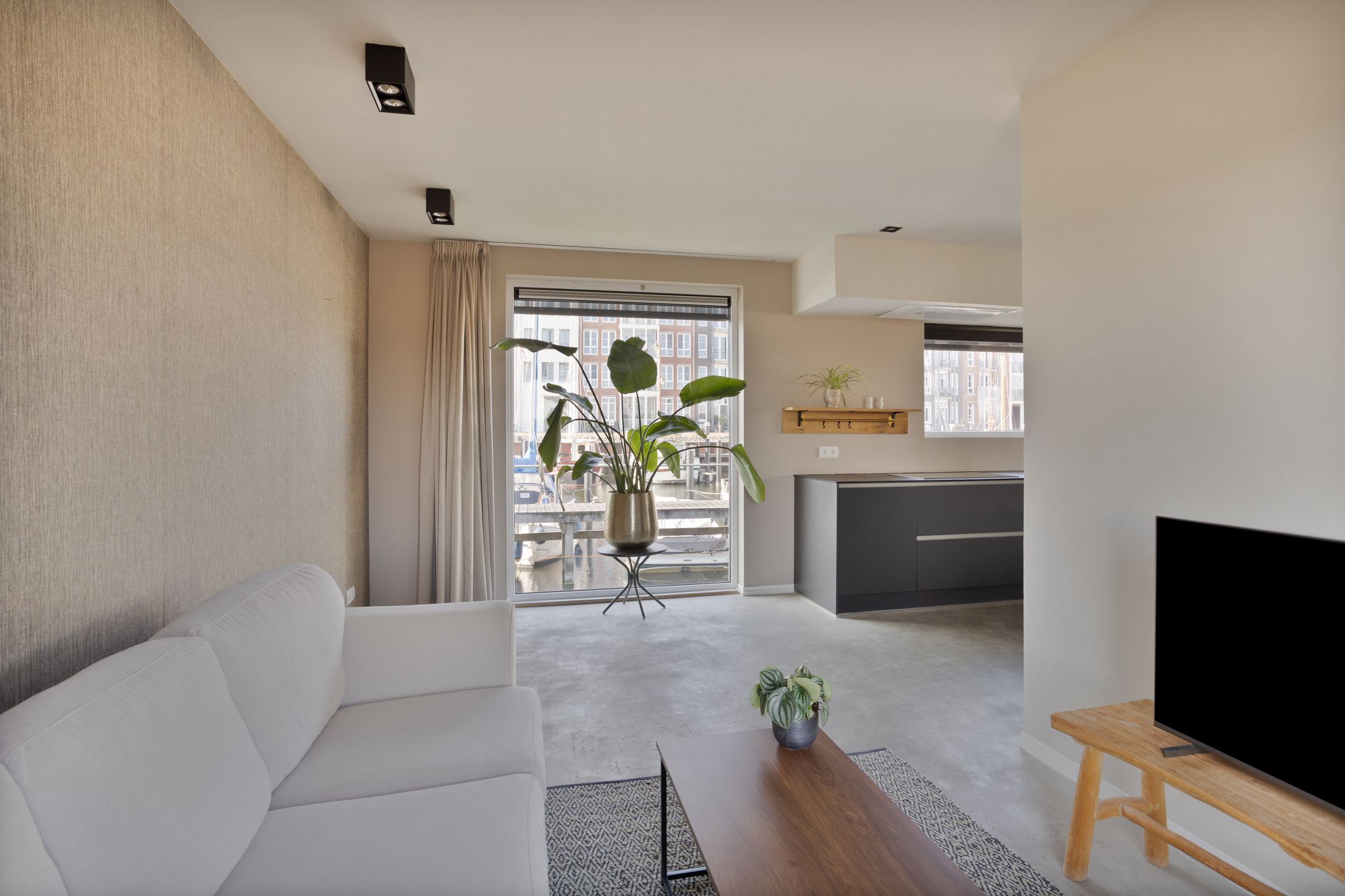 Photo 9 of Zuiderzeekade 7