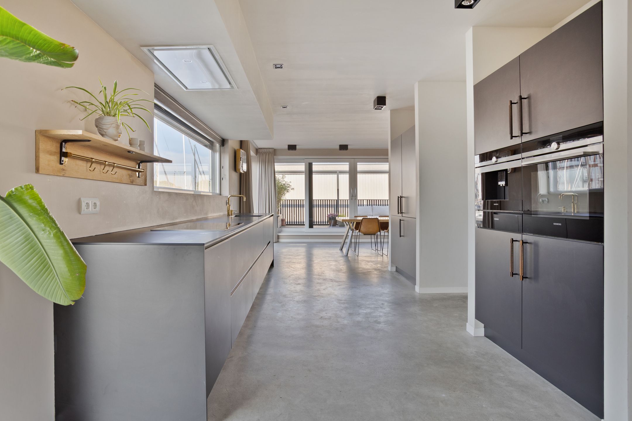 Photo 12 of Zuiderzeekade 7