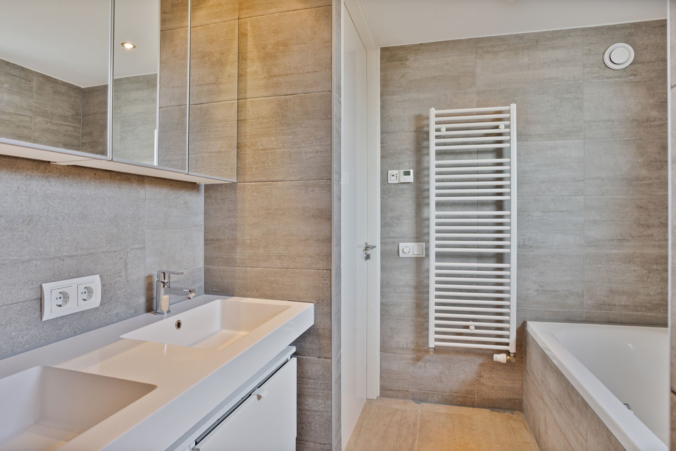 Photo 39 of Zuiderzeekade 7