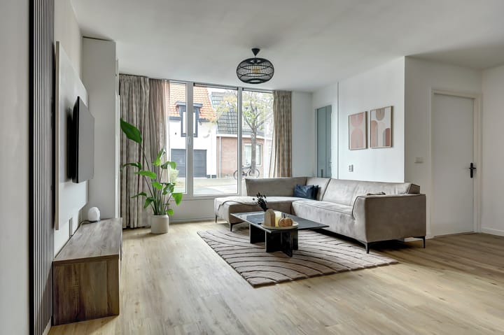 Photo 8 of Zonnebloemstraat 46-A