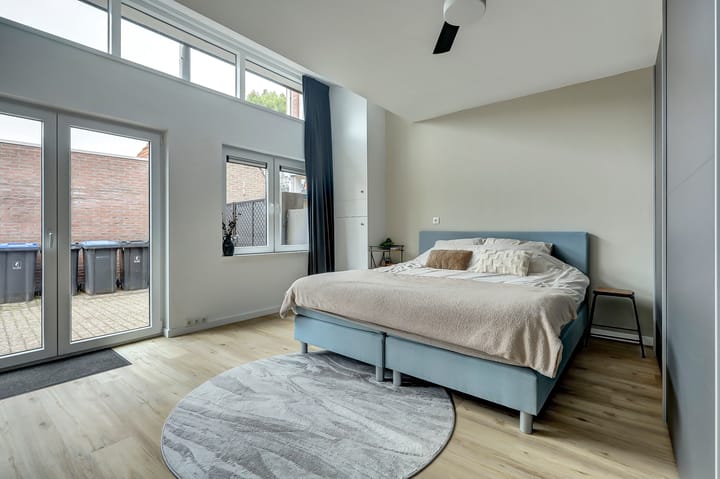 Photo 14 of Zonnebloemstraat 46-A