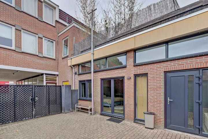 Photo 21 of Zonnebloemstraat 46-A