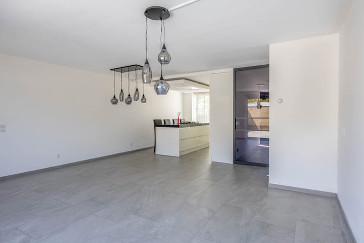 Foto 7 van Bizetstraat 4