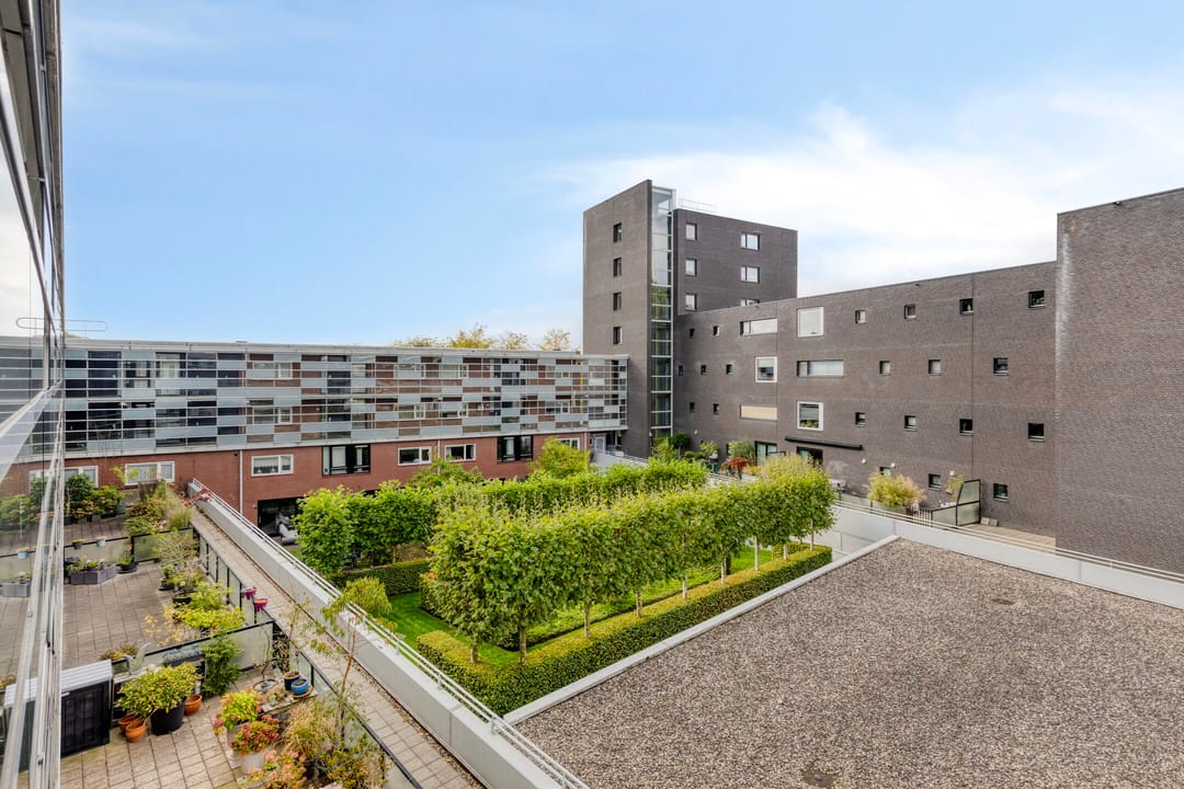 Photo 32 of Beukenstraat 59