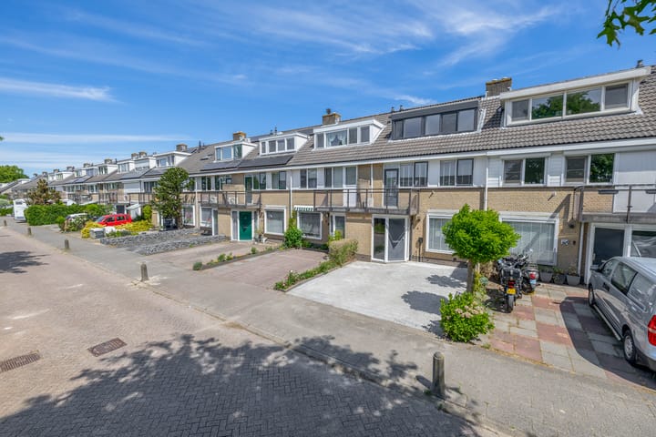 Foto 40 van Bizetstraat 4