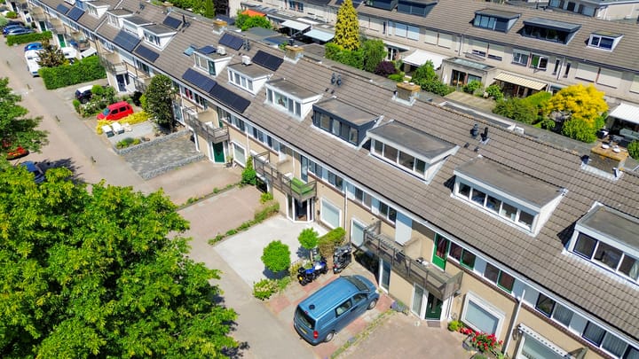 Foto 45 van Bizetstraat 4