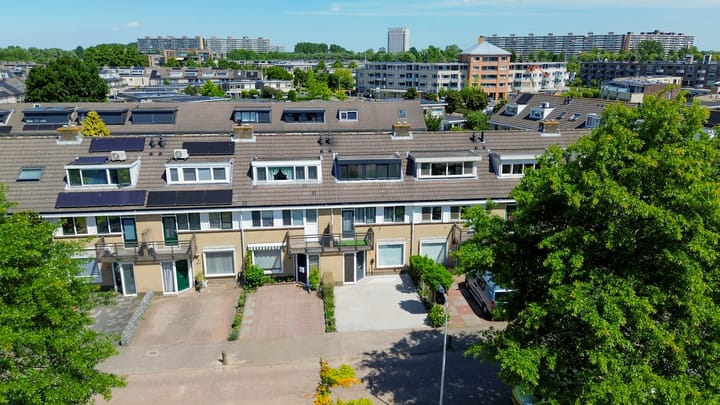 Foto 51 van Bizetstraat 4