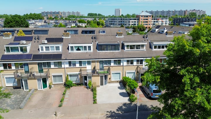 Foto 52 van Bizetstraat 4