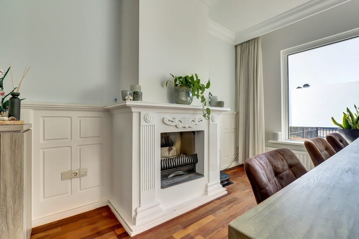 Photo 8 of Paterstraat 22