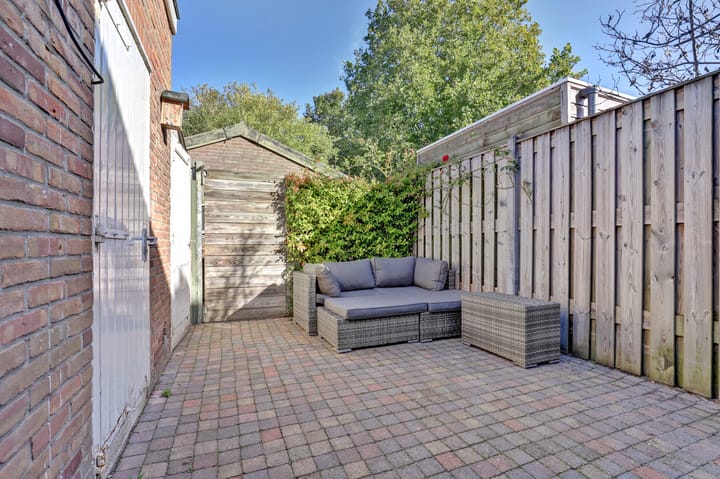 Photo 32 of Paterstraat 22