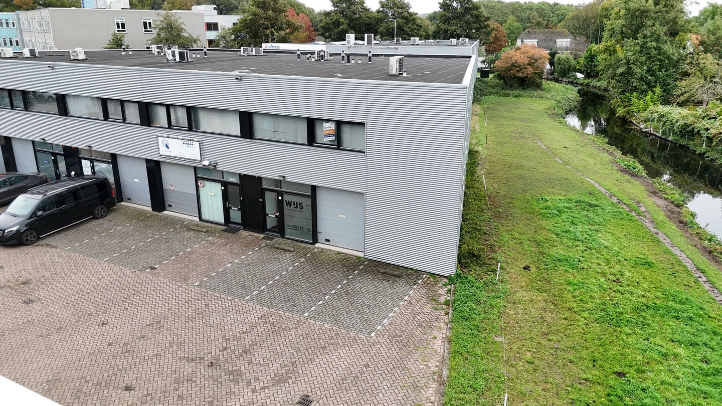 Bekijk foto 2 van Daltonweg 7