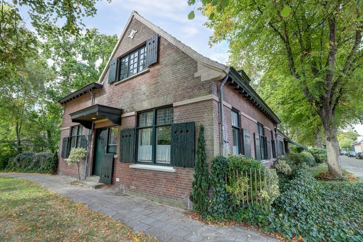 Foto 2 van Julianalaan 7