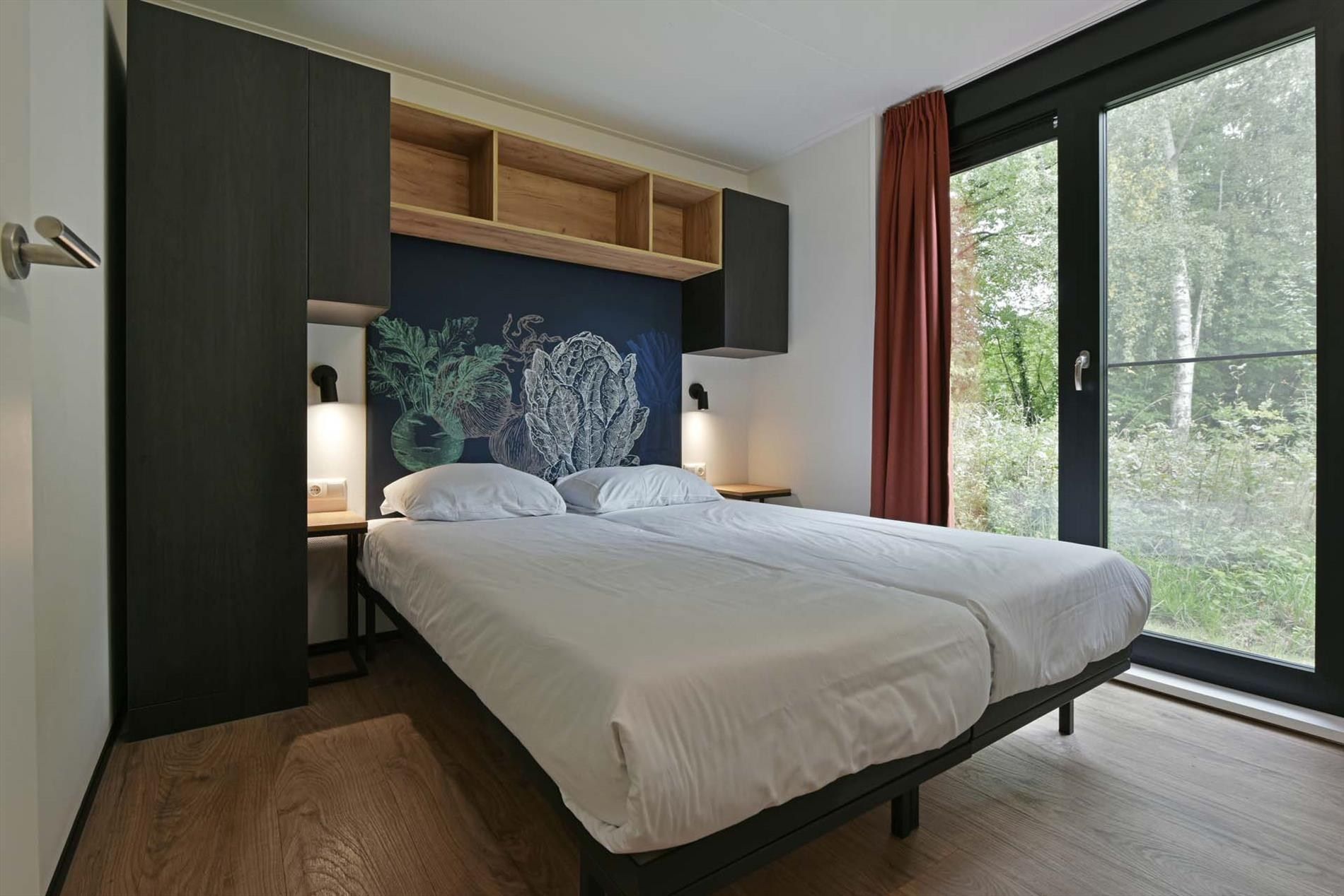 Photo 12 of Euverem 52-54