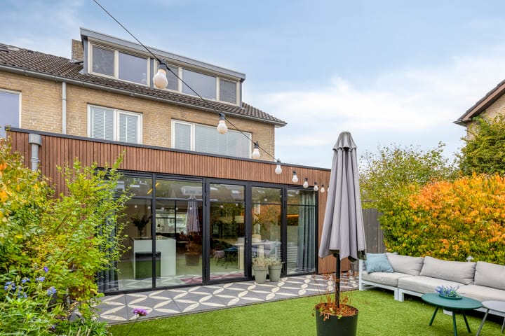 Photo 2 of Stijn Streuvelslaan 10