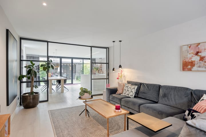 Photo 3 of Stijn Streuvelslaan 10