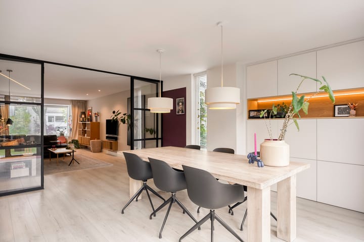 Photo 10 of Stijn Streuvelslaan 10