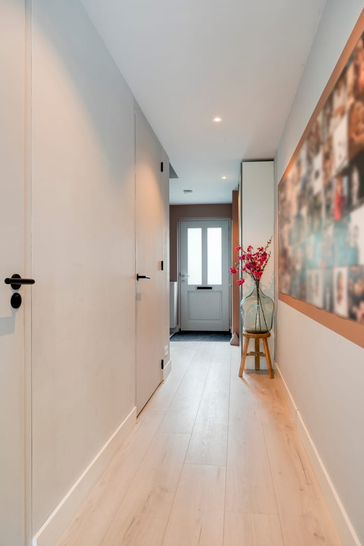 Photo 20 of Stijn Streuvelslaan 10