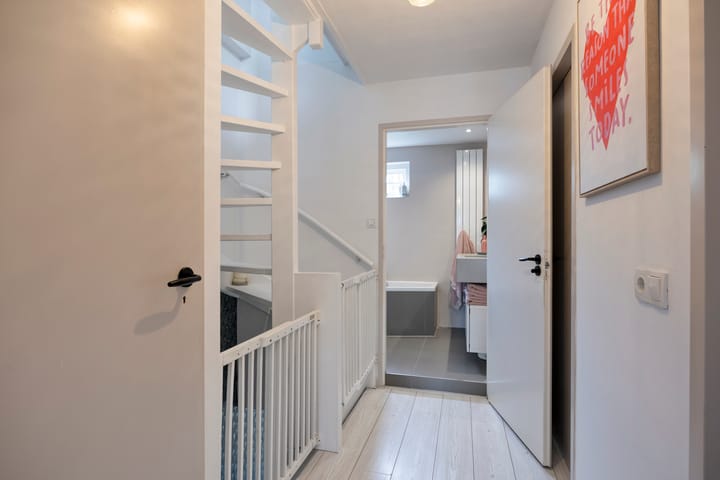 Photo 22 of Stijn Streuvelslaan 10