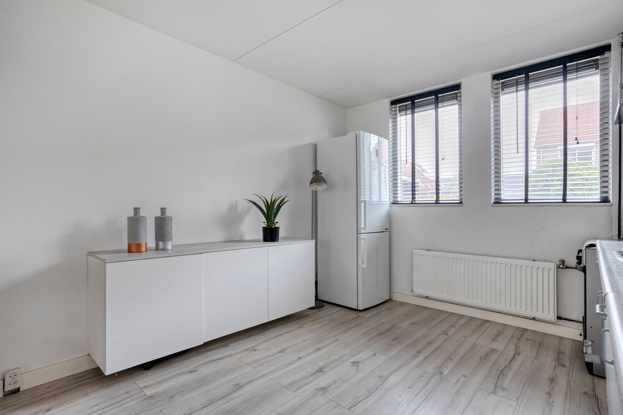 Foto 18 van Van Leeuwtemarke 14