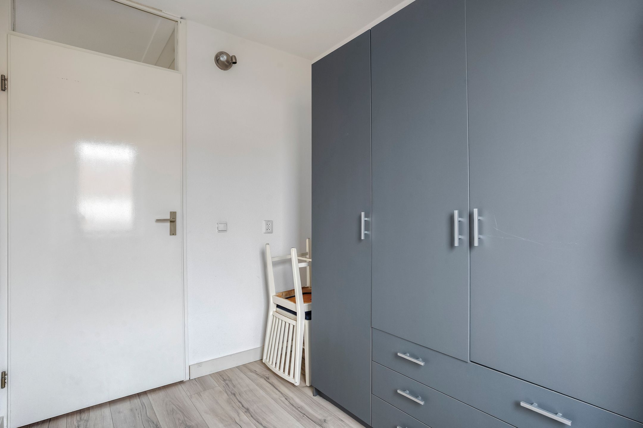 Foto 24 van Van Leeuwtemarke 14