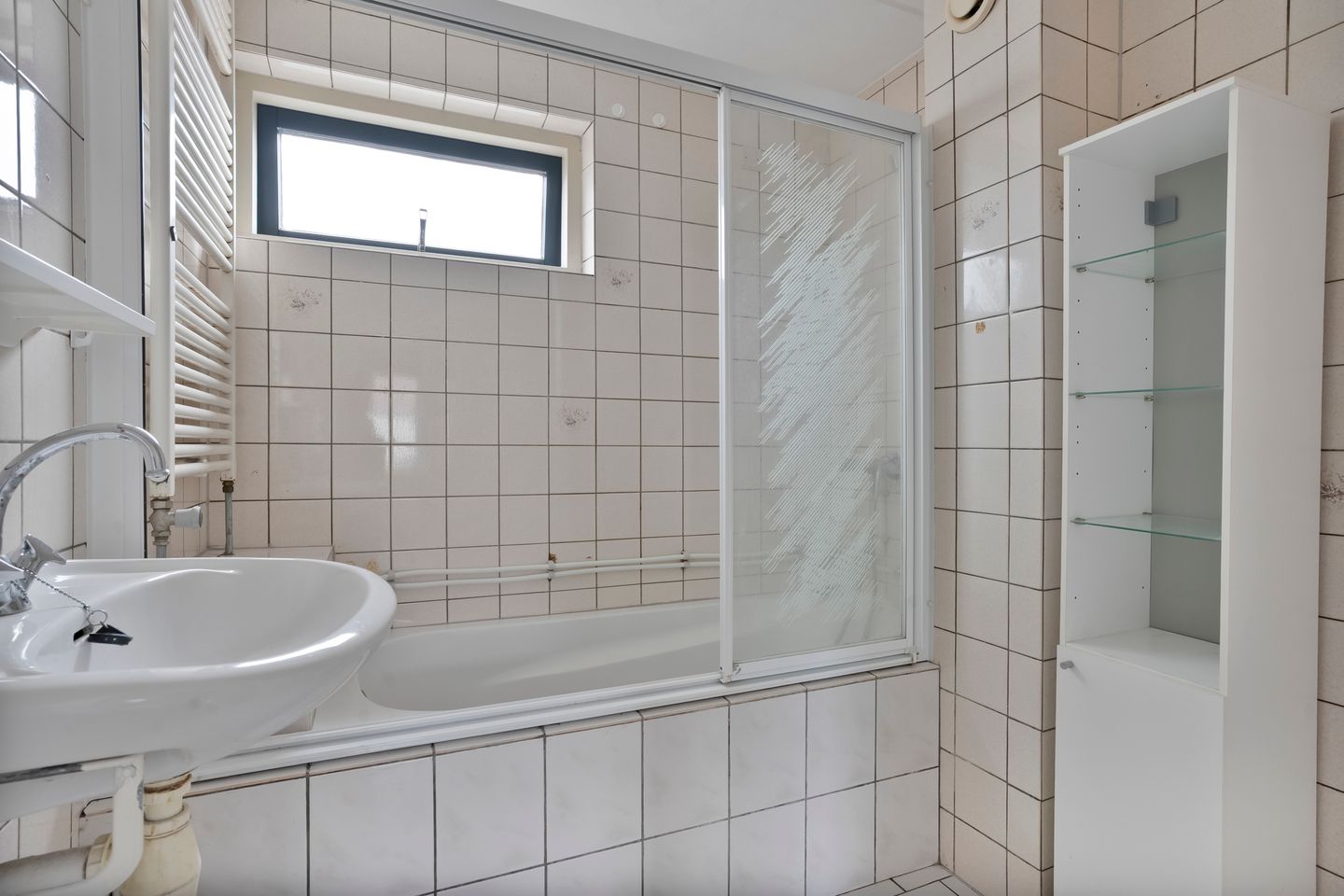 Foto 25 van Van Leeuwtemarke 14