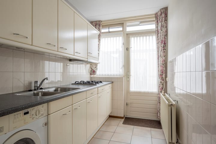 Photo 11 of Molenpark 18