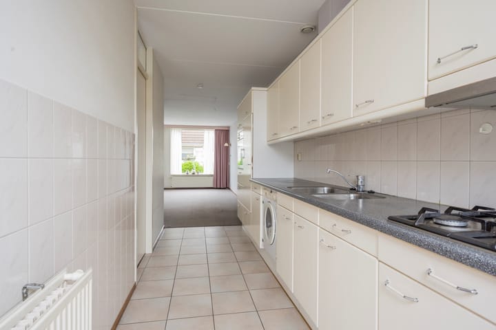 Photo 12 of Molenpark 18