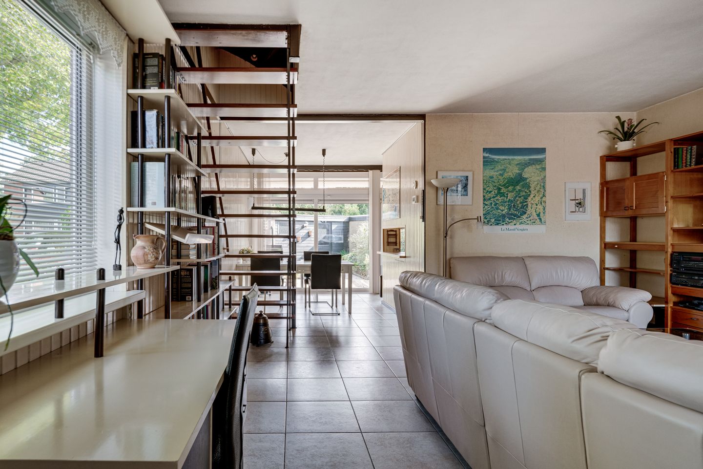 Foto 10 van Van der Hoevensstraat 43